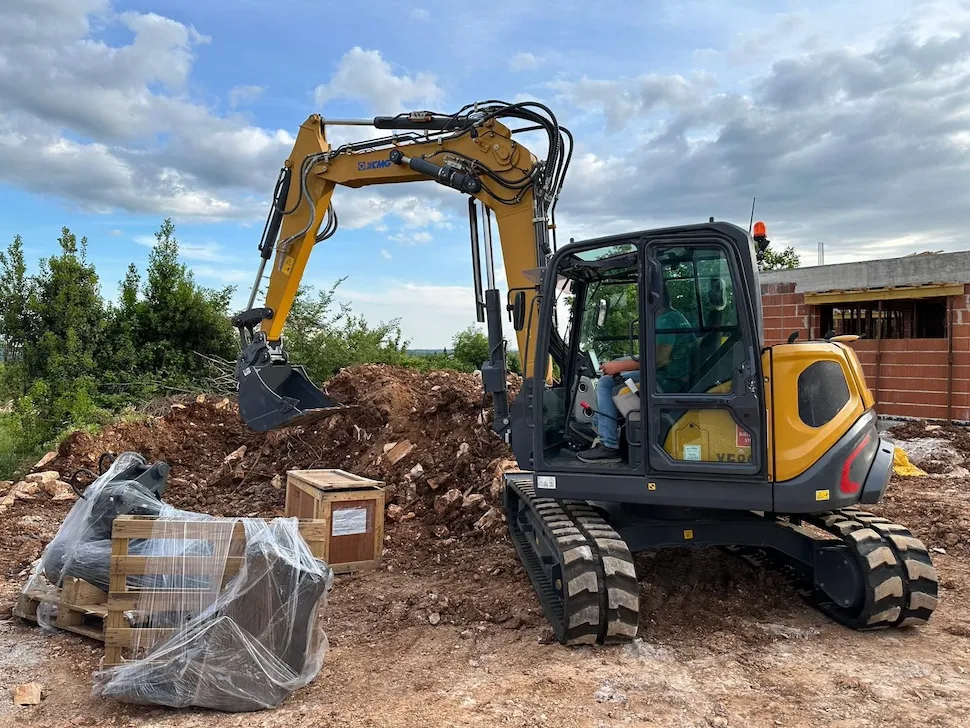 bager xcmg model xe80e