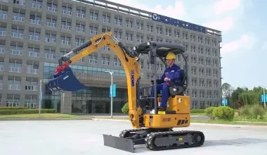 mini bager xcmg xe19e